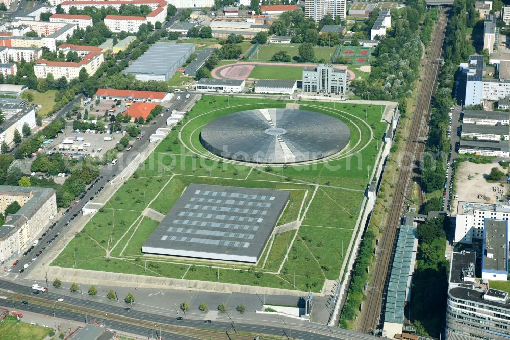 Berlin from the bird's eye view: View to the Velodrome at the Landsberger Allee in the Berlin district Prenzlauer Berg. The Velodrome is one of the largest event halls of Berlin and is used for sport events, concerts and other events