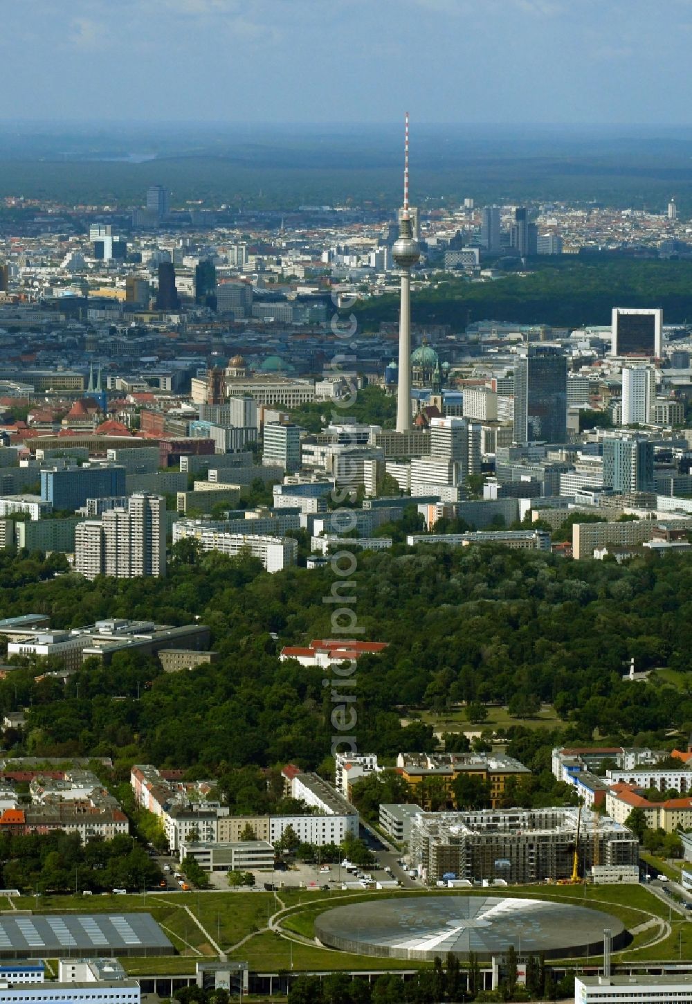 Aerial photograph Berlin - View to the Velodrome at the Landsberger Allee in the Berlin district Prenzlauer Berg. The Velodrome is one of the largest event halls of Berlin and is used for sport events, concerts and other events