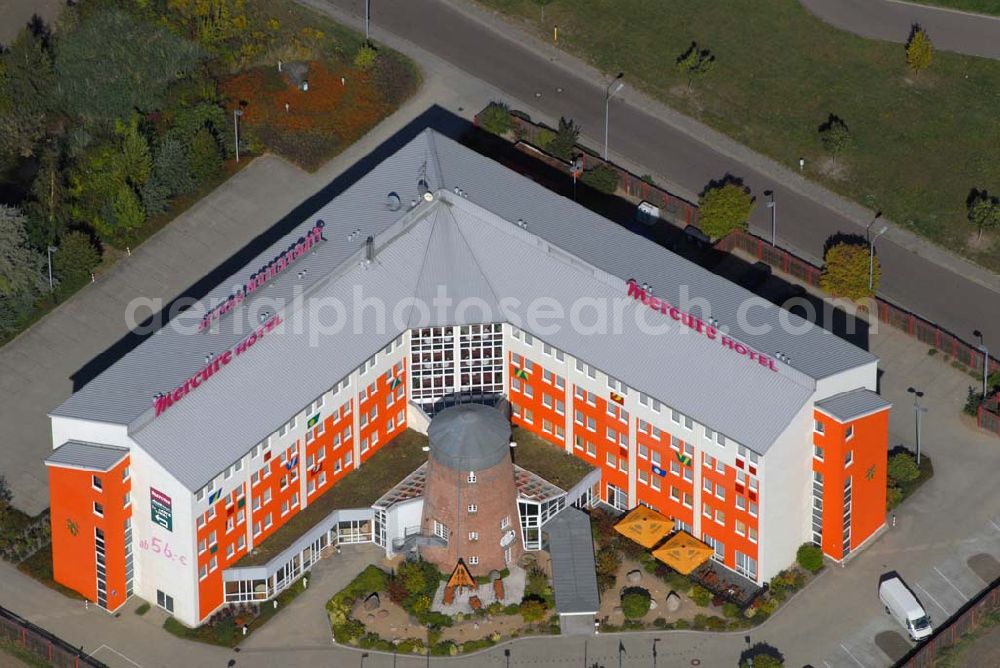 Aerial photograph Halle - Blick auf das Mercure Hotel in Halle-Peissen. Kontakt: Mercure Hotel Alba Halle-Leipzig Saale GmbH, An der Mühle 1, 06188 Halle-Peissen, Deutschland.