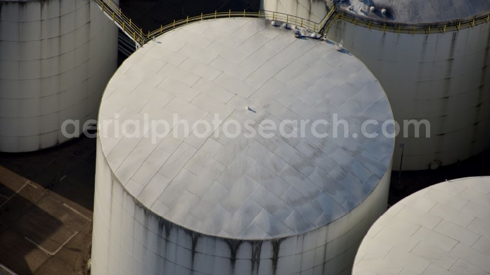 Aerial image Bendorf - Mineral oil - tank in Bendorf in the state Rhineland-Palatinate, Germany