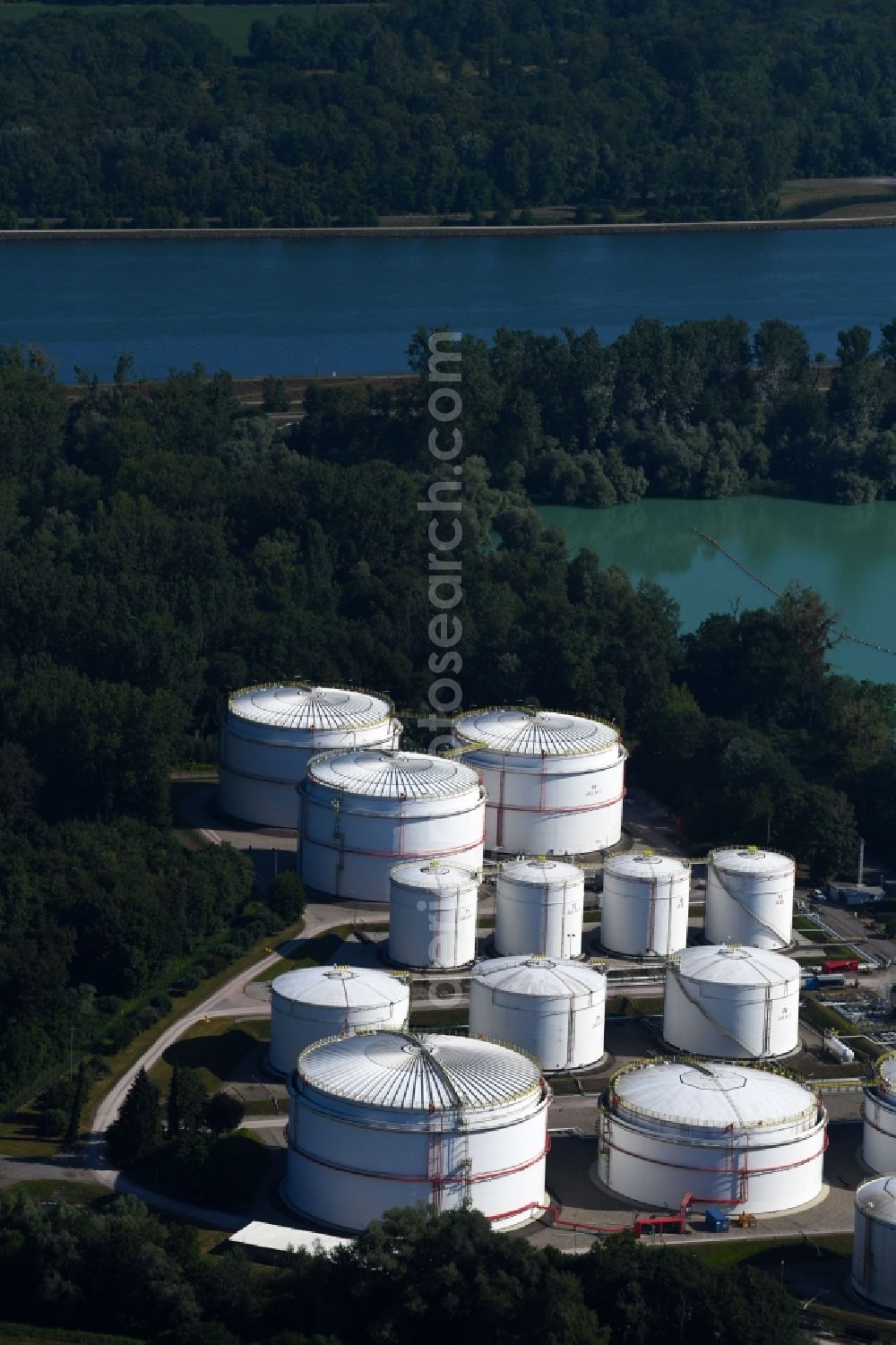 Aerial image Rheinau - Mineral oil - tank of Oiltanking Deutschland GmbH Im Bienenwoerth in Rheinau in the state Baden-Wurttemberg, Germany