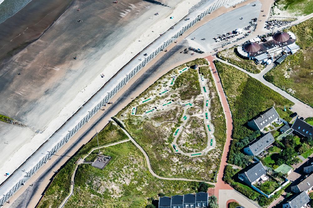 Norderney from the bird's eye view: Mini golf course on the northern beach Minigolf Januskopf on the island of Norderney in the state Lower Saxony, Germanyy