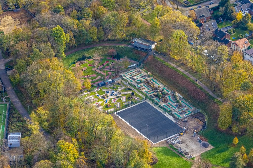 Aerial photograph Herne - grounds of the miniature golf course at on street Heisterkamp in the district Wanne-Eickel in Herne at Ruhrgebiet in the state North Rhine-Westphalia, Germany
