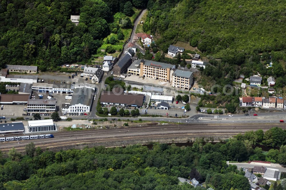 Aerial photograph Kirn - Mixing of residential and commercial settlements on Bahnhofstrasse in Kirn in the state Rhineland-Palatinate, Germany