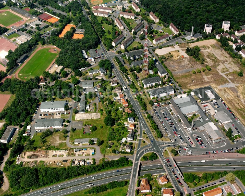 Aerial photograph Gießen - Mixing of residential and commercial settlements on the Gruenberger Strasse in Giessen in the state Hesse, Germany