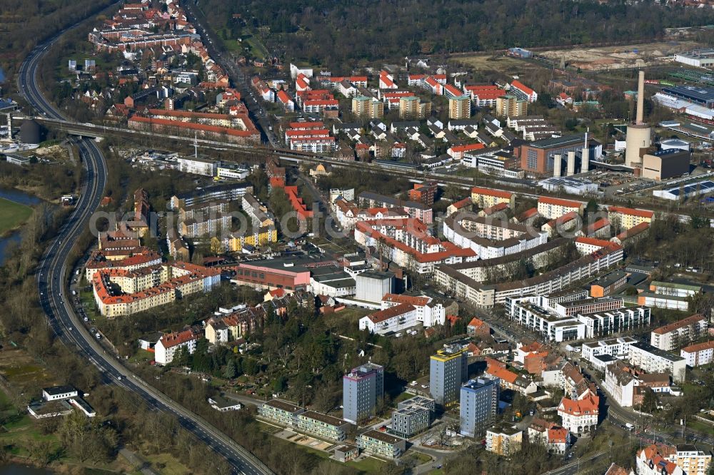 Aerial photograph Hannover - Mixing of residential and commercial settlements in the district Herrenhausen in Hannover in the state Lower Saxony, Germany