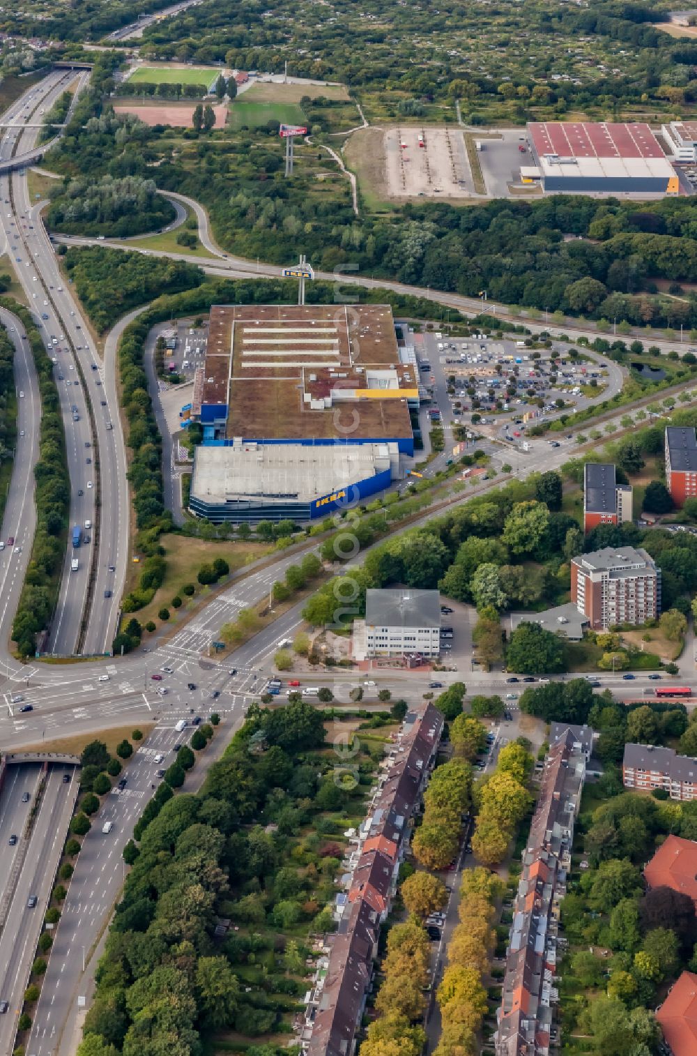 Kiel from above - Mixing of residential and commercial settlements rund um die IKEA -Filiale in destrict Suedfriedhof in Kiel in the state Schleswig-Holstein, Germany