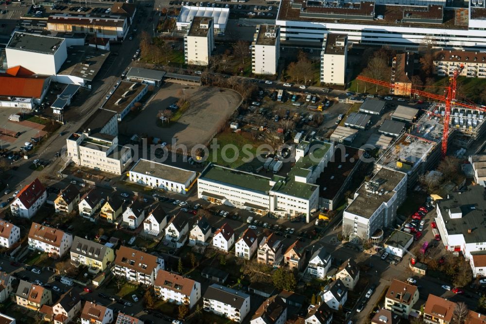 Aerial photograph Stuttgart - Mixing of residential and commercial settlements Schuetzenbuehlstrasse - Salzwiesenstrasse - Adestrasse in the district Zuffenhausen-Schuetzenbuehl in Stuttgart in the state Baden-Wuerttemberg, Germany