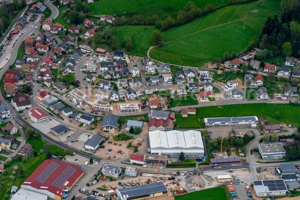 Elzach from the bird's eye view: Mixing of residential and commercial settlements In Yach in Elzach in the state Baden-Wurttemberg, Germany