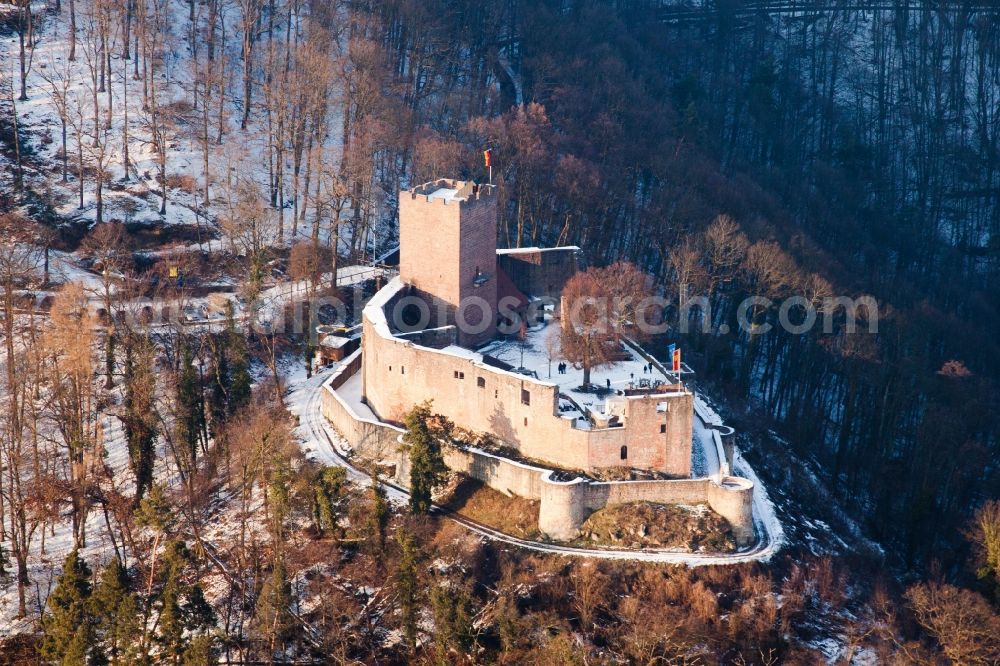 Aerial photograph Klingenmünster - Wintry snowy ruins and vestiges of the former castle Landeck in Klingenmuenster in the state Rhineland-Palatinate during Winter