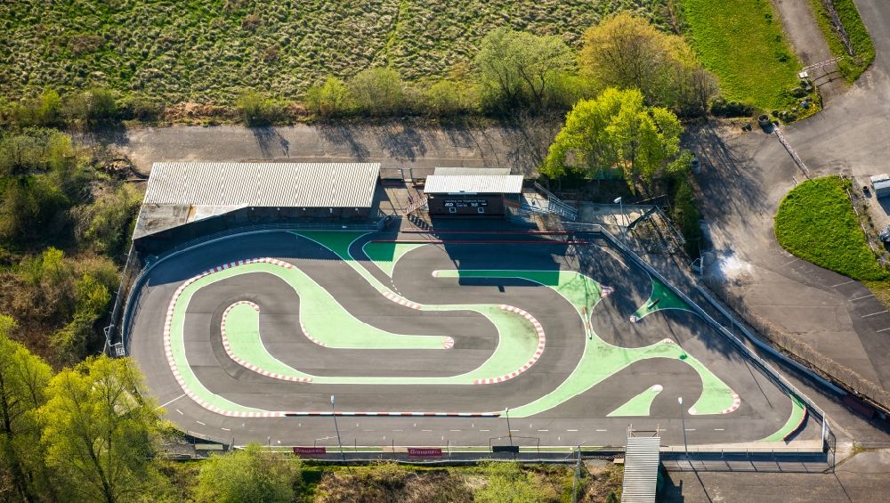 Hamm from the bird's eye view: Modell car racing track AMC in the district of Uentrop near Hamm in the Ruhr area in the state of North Rhine-Westphalia