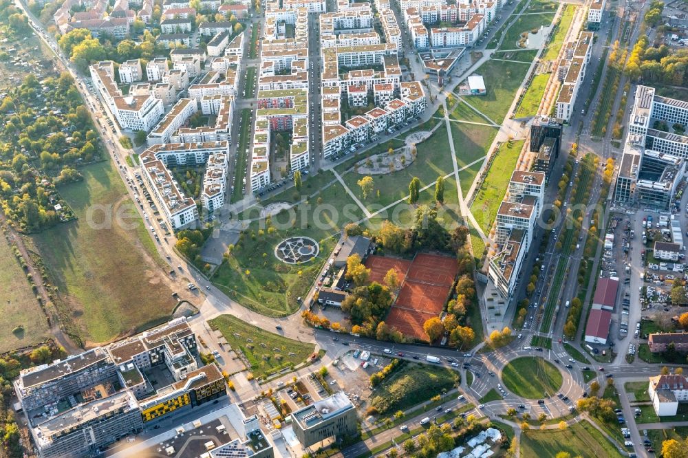 Aerial photograph Karlsruhe - Development area of the decommissioned and unused land and real estate with modern settlement Citypark (Stadtpark south east ) on Ludwig Erhard Allee in Karlsruhe in the state Baden-Wuerttemberg, Germany