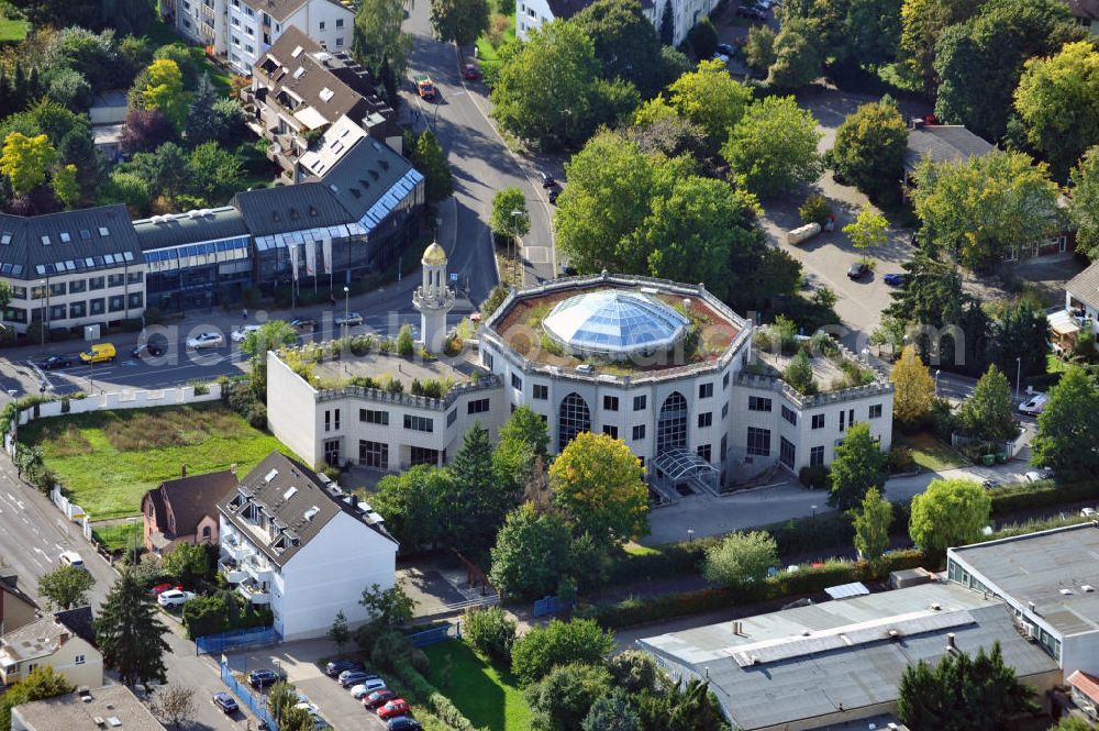 Aerial image BONN - OT Bad Godesberg - The King Fahd Academy (named after King Fahd ibn Abd al-Aziz) is a school financed by Saudi Arabia / Academy for children temporarily living in Germany. The Academy has a mosque attached. The King Fahd Academy, taught by the Saudi curriculum in twelve grades. The Academy conducted a limited liability company is not legally under the supervision of the German school and is not oriented on German curricula