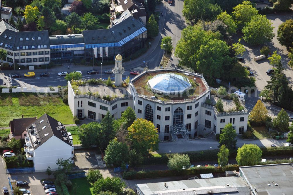 Aerial photograph BONN - OT Bad Godesberg - The King Fahd Academy (named after King Fahd ibn Abd al-Aziz) is a school financed by Saudi Arabia / Academy for children temporarily living in Germany. The Academy has a mosque attached. The King Fahd Academy, taught by the Saudi curriculum in twelve grades. The Academy conducted a limited liability company is not legally under the supervision of the German school and is not oriented on German curricula