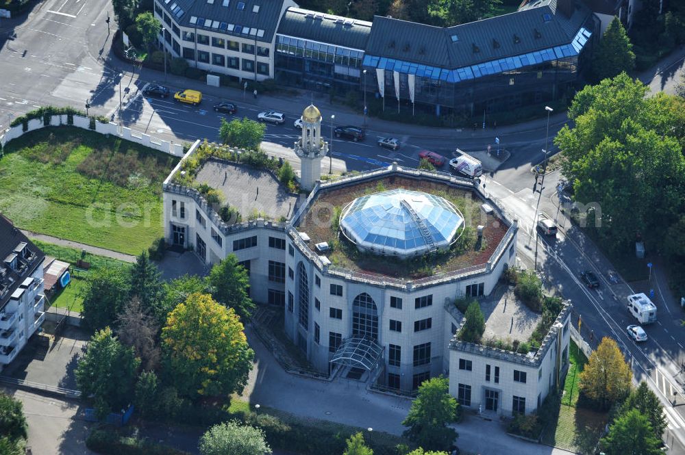 BONN - OT Bad Godesberg from above - The King Fahd Academy (named after King Fahd ibn Abd al-Aziz) is a school financed by Saudi Arabia / Academy for children temporarily living in Germany. The Academy has a mosque attached. The King Fahd Academy, taught by the Saudi curriculum in twelve grades. The Academy conducted a limited liability company is not legally under the supervision of the German school and is not oriented on German curricula