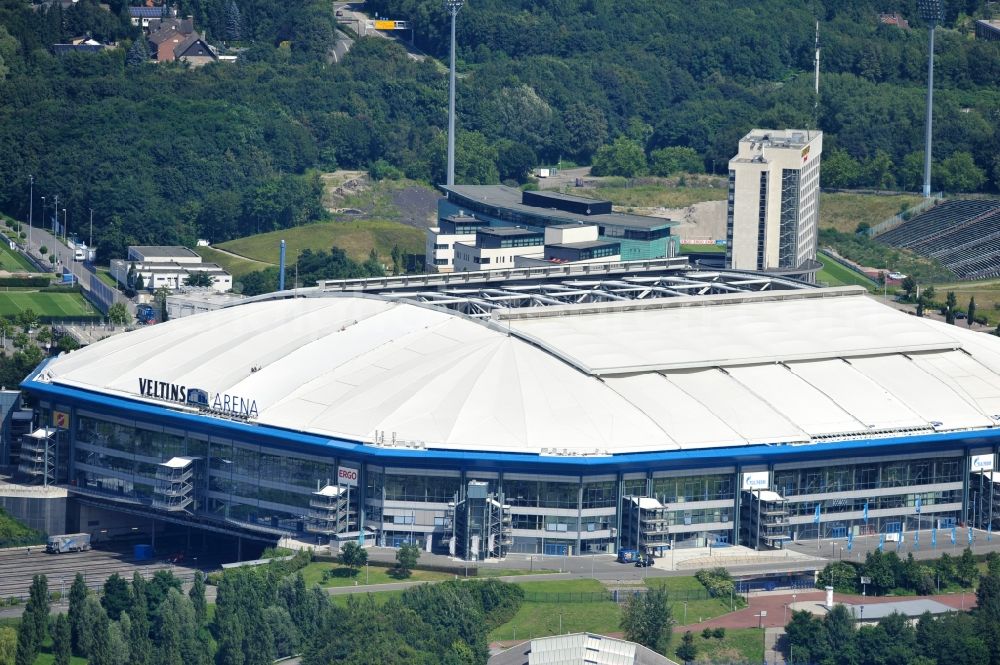 Gelsenkirchen from the bird's eye view: View the Veltins-Arena, the stadium of Bundesliga football team FC Schalke 04. The multifunctional arena also offers space for concerts and other sports events such as biathlon, ice hockey or boxing