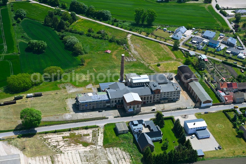 Aerial photograph Oldisleben - Plant site of the old factory - Zuckerfabrik in Oldisleben in the state Thuringia, Germany