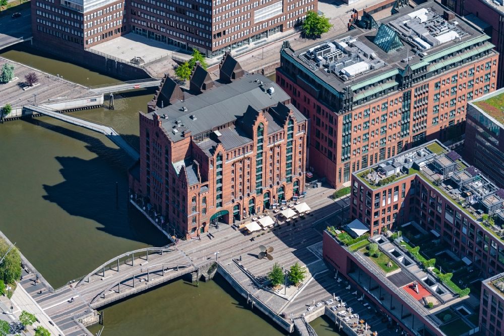 Hamburg from the bird's eye view: Museum building ensemble Internationales Maritimes Museum on Koreastrasse in the district HafenCity in Hamburg, Germany