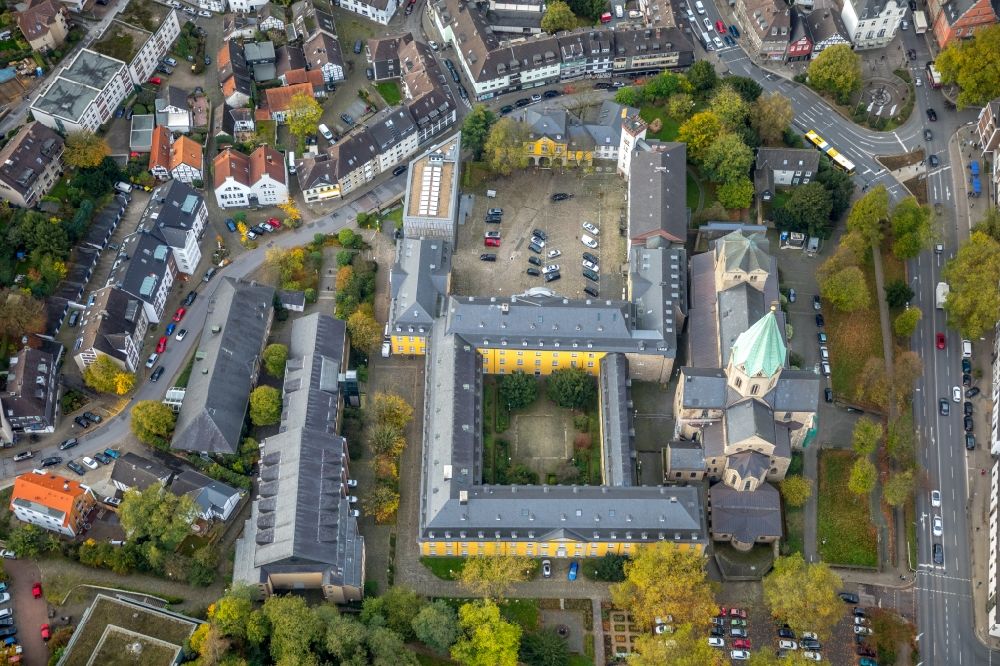 Essen from above - Museum building ensemble Basilika Sankt Ludgerus in Werden in the state North Rhine-Westphalia, Germany