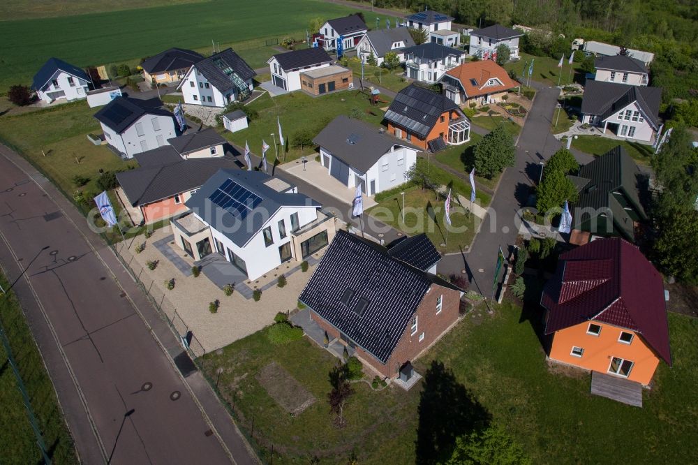 Aerial image Schkeuditz - Residential area model home park- single-family house- settlement on Westringstrasse in the district Doelzig in Schkeuditz in the state Saxony, Germany