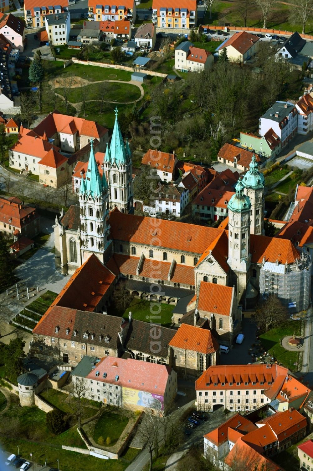 Naumburg (Saale) from above - Four-tower church building of the UNESCO World Heritage Site Naumburg Cathedral of St. Peter and St. Paul on Domplatz in Naumburg - Saale - in the state Saxony-Anhalt, Germany