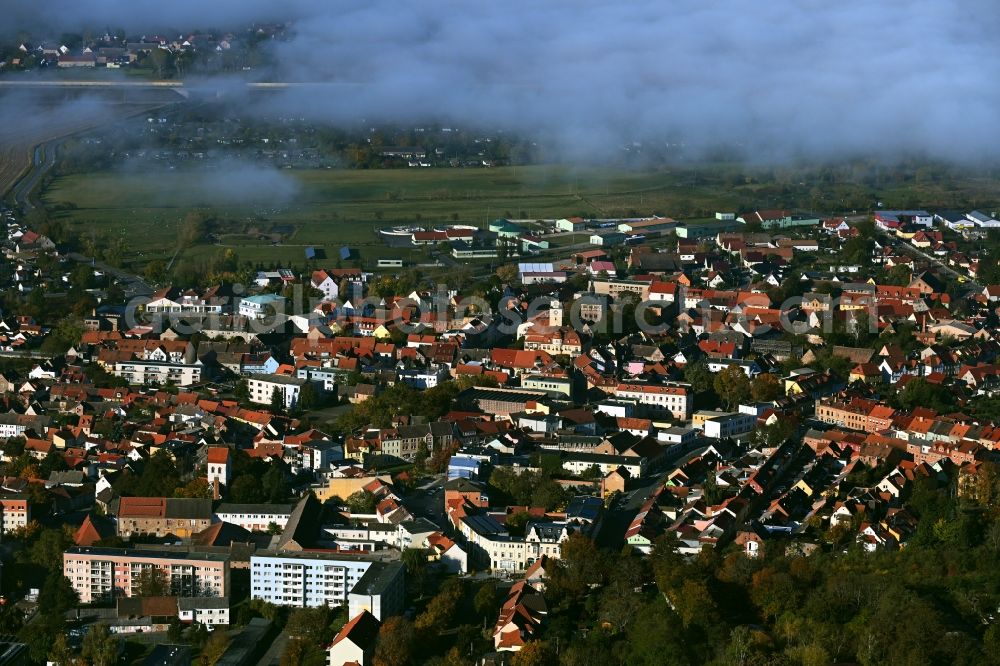 Aerial photograph Artern/Unstrut - High fog in the inner city area in Artern / Unstrut in the state Thuringia, Germany