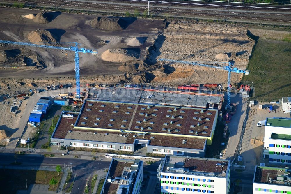 Berlin from above - Construction site of the function and archive building UB-Magazin - Speicherbibliothek and Universitaetsarchiv on Wagner-Regeny-Strasse in the district Adlershof in Berlin, Germany