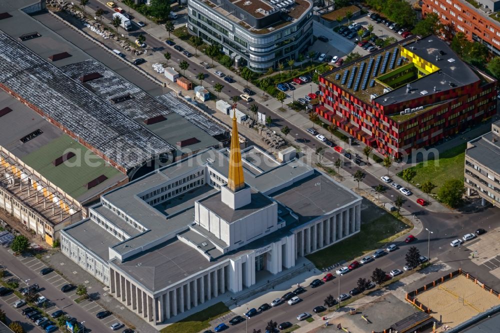 Aerial photograph Leipzig - Construction site of the function and archive building Stadtarchiv in the formerly Messehalle 12 Achilleion in the district Zentrum-Suedost in Leipzig in the state Saxony, Germany
