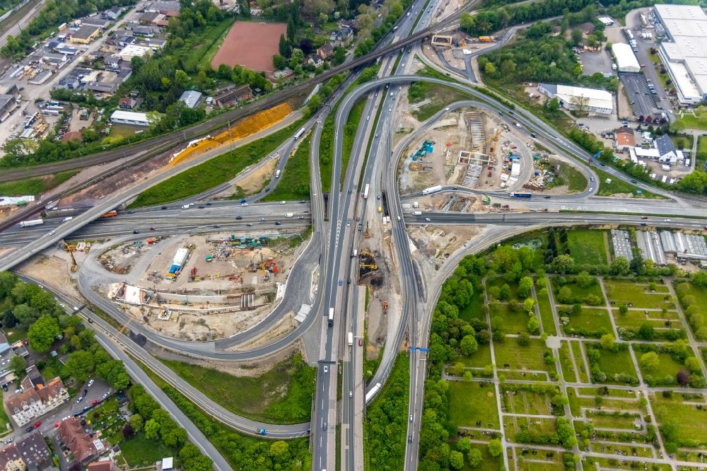 Aerial image Herne - Motorway junction Herne with construction site for the new routing in the course of the motorway tunnel construction at the junction Herne of the BAB 42 - 43 Tunnel Baukau in Herne in the federal state North Rhine-Westphalia, Germany