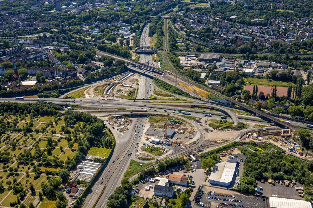 Aerial photograph Herne - Motorway junction Herne with construction site for the new routing in the course of the motorway tunnel construction at the junction Herne of the BAB 42 - 43 Tunnel Baukau in Herne in the federal state North Rhine-Westphalia, Germany.