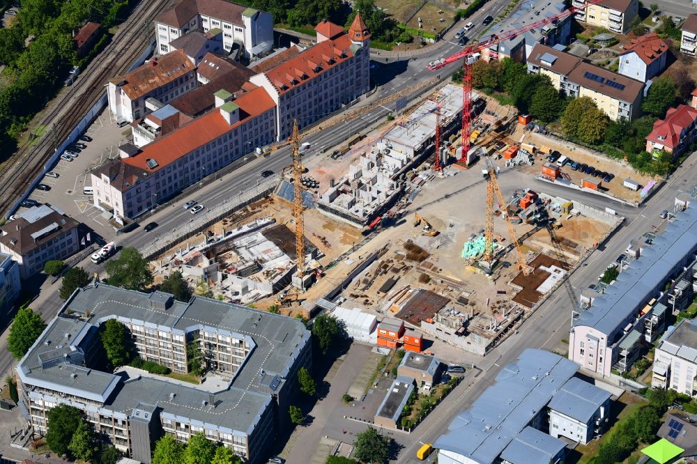 Aerial photograph Lörrach - New construction site of the administrative building of the state authority of the district office on the site Weberei Conrad on Brombacher Strasse - Bergstrasse in Loerrach in the state Baden-Wuerttemberg, Germany
