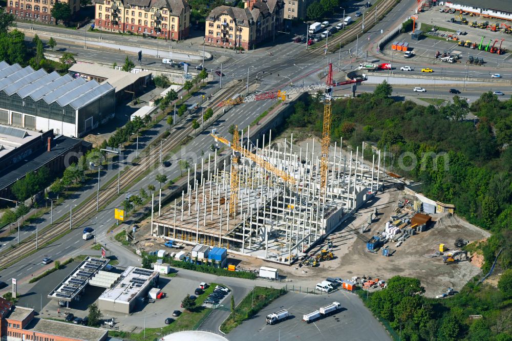 Dresden from the bird's eye view: Construction site for the new building of the furniture store - furniture market Moemax-Moebelhaus on Fluegelweg in the district Friedrichstadt in Dresden in the state Saxony, Germany