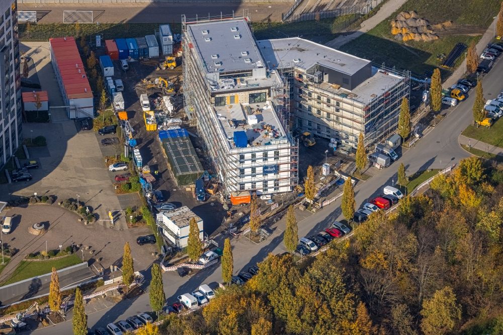 Aerial image Gelsenkirchen - New construction site for a rehabilitation center of the rehabilitation clinic of Medicos.AufSchalke a?? Haus 2 with the Hotel Courtyard on Parkallee in Gelsenkirchen in the state North Rhine-Westphalia, Germany
