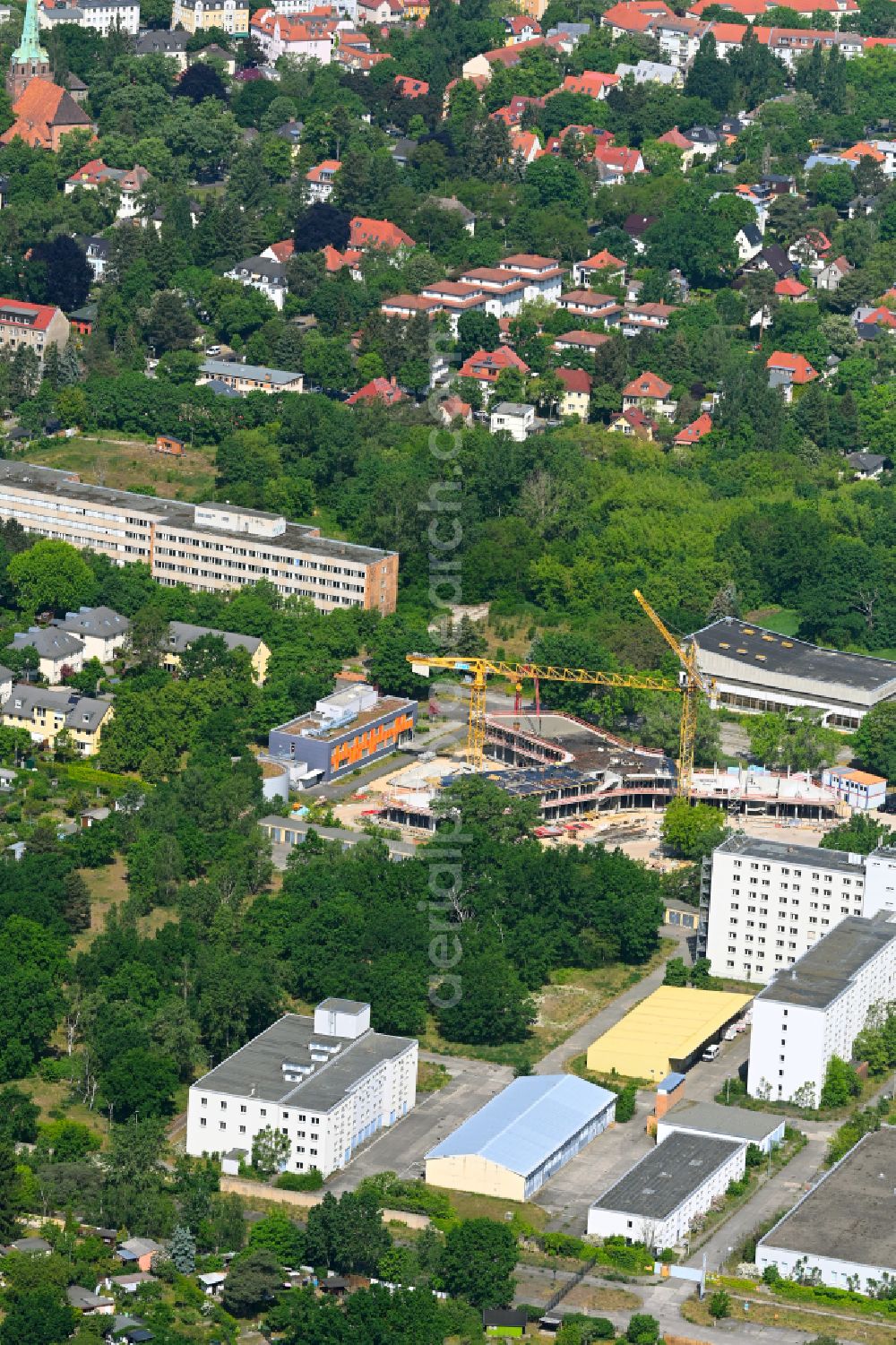Berlin from the bird's eye view: New construction site of the administration building and situation center for the radiological emergency response of the state authority BfS Federal Office for Radiation Protection on the street Koepenicker Allee in the district Karlshorst in Berlin, Germany