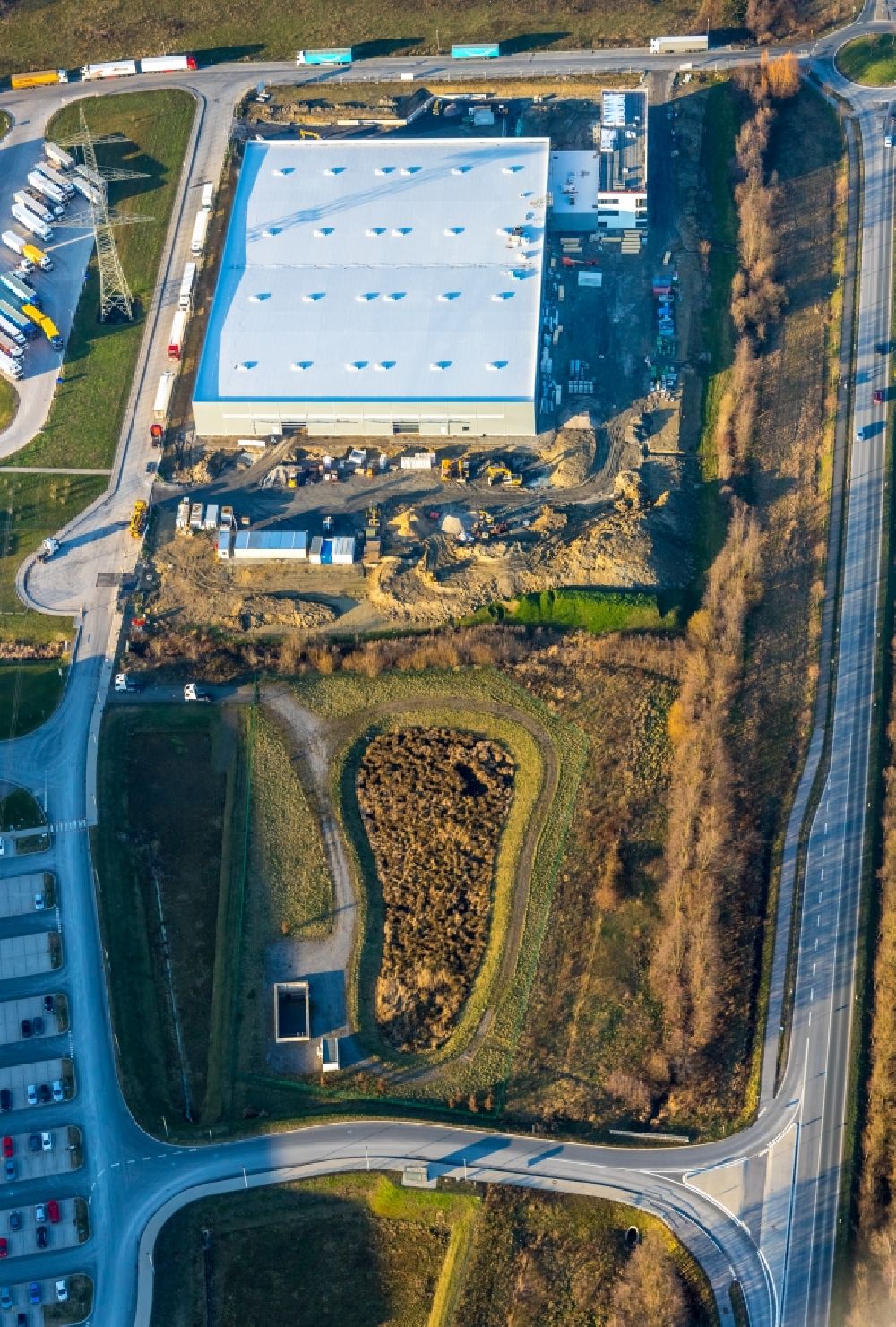 Aerial image Werne - New building - construction site on the factory premises Raiffeisenstrasse corner Carl-Zeiss-Strasse in the district Wahrenbrink in Werne in the state North Rhine-Westphalia, Germany
