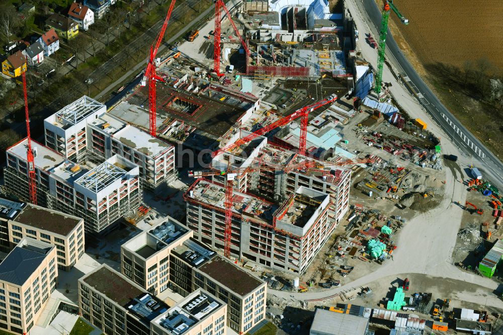 Aerial photograph Kornwestheim - New building - construction site on the factory premises of the Wuestenrot campus of the Wuestenrot & Wuerttembergische AG on Ludwigsburger Strasse - Hohenzollernstrasse in Kornwestheim in the state Baden-Wuerttemberg, Germany