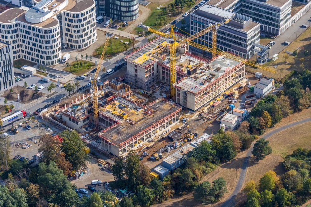 Aerial image Düsseldorf - Construction site to build a new office and commercial building AOS Airport Office Six on Klaus-Bungert-Strasse in the district Lohausen in Duesseldorf in the state North Rhine-Westphalia, Germany
