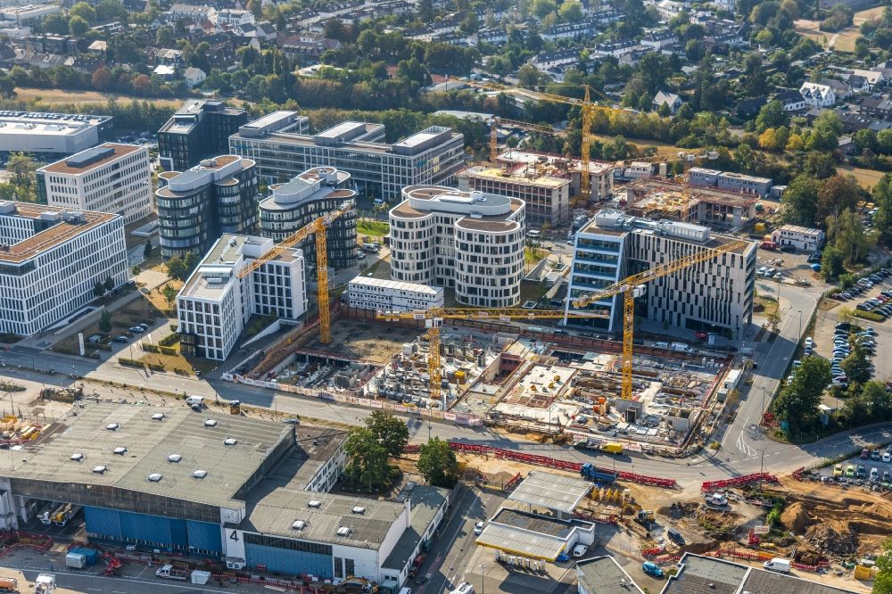 Düsseldorf from the bird's eye view: Construction site to build a new office and commercial building AOS Airport Office Six on Klaus-Bungert-Strasse in the district Lohausen in Duesseldorf in the state North Rhine-Westphalia, Germany