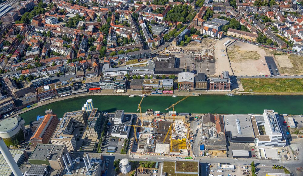 Aerial photograph Münster - Construction site to build a new office and commercial building Dock14 on street Am Mittelhafen in the district Ost in Muenster in the state North Rhine-Westphalia, Germany
