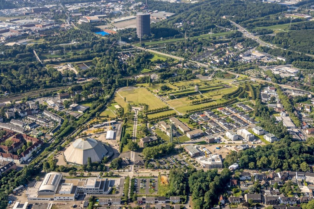 Aerial photograph Oberhausen - Construction site to build a new office and commercial building Haus of Gruenen Verbaende in Oberhausen at Ruhrgebiet in the state North Rhine-Westphalia, Germany