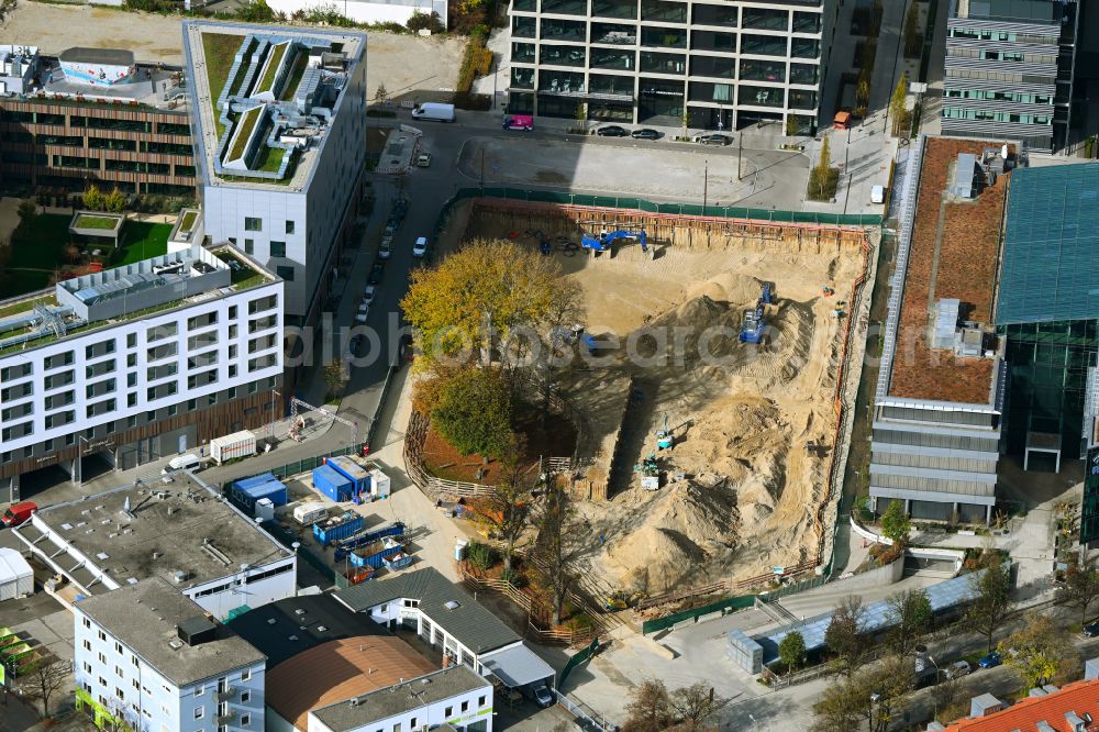 München from the bird's eye view: Construction site to build a new office and commercial building i4 in iCampus on street August-Everding-Strasse - Ampfingstrasse in Munich in the state Bavaria, Germany