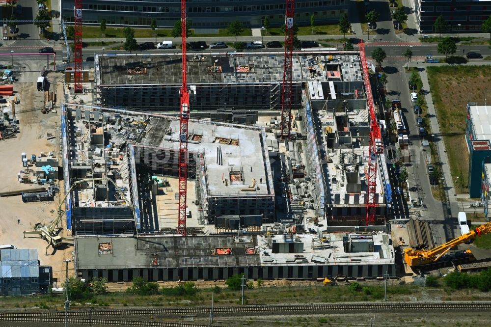 Berlin from the bird's eye view: Construction site to build a new office and commercial building OfficeLab Campus Adlershof on Wagner-Regeny-Strasse corner Hans-Schmidt-Strasse in the district Adlershof in Berlin, Germany