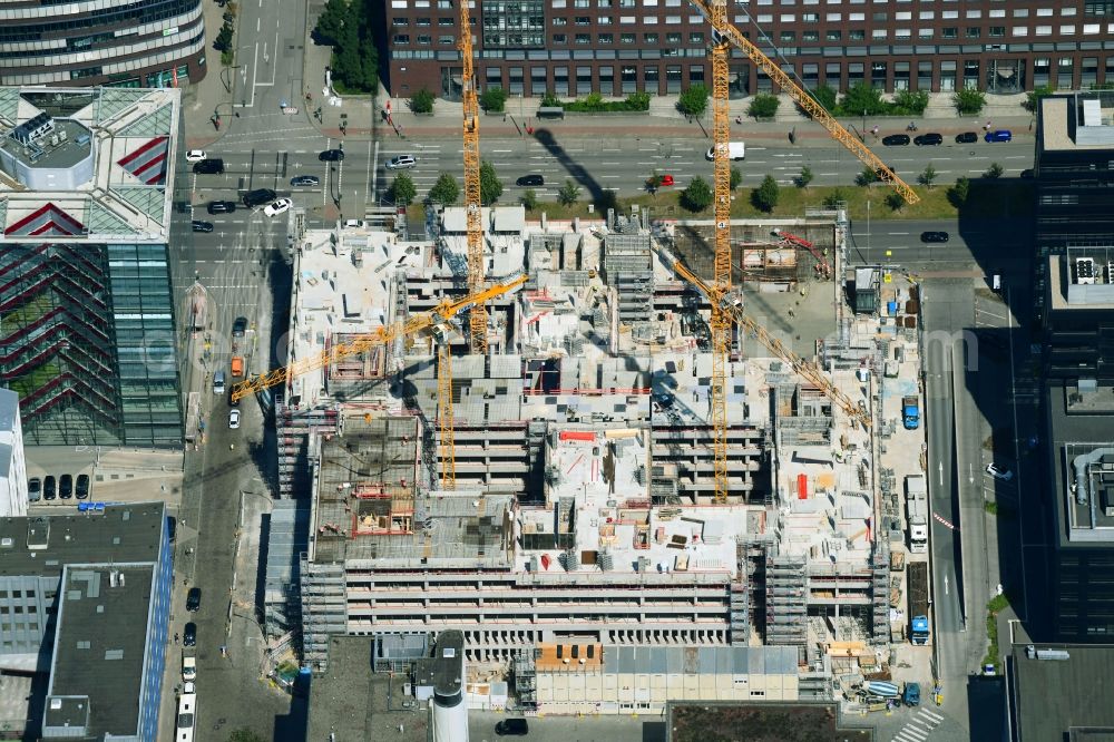 Aerial image Hamburg - Construction site to build a new office and commercial building of Olympus Campus on Heidenkonpsweg - Wendenstrasse in Hamburg, Germany