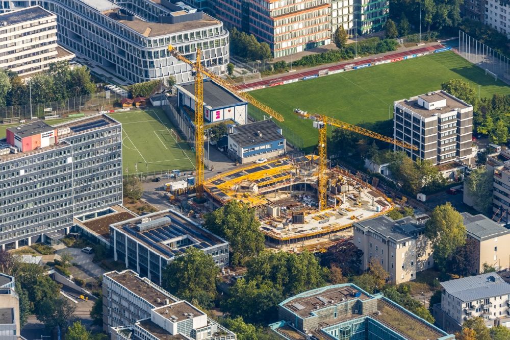 Düsseldorf from the bird's eye view: Construction site to build a new office and commercial building The Oval in the district Golzheim in Duesseldorf in the state North Rhine-Westphalia, Germany