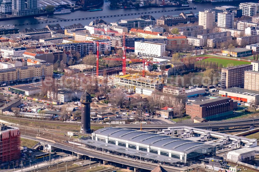 Berlin from above - Construction site to build a new office and commercial building PANDION OFFICEHOME Ostkreuz Campus A on street Boedikerstrasse in the district Friedrichshain in Berlin, Germany