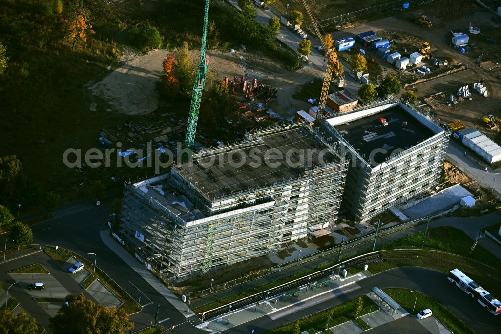 Potsdam from the bird's eye view: Construction site to build a new office and commercial building of Projekts THE SUMMIT on Konrad-Zuse-Ring in the district Nedlitz in Potsdam in the state Brandenburg, Germany