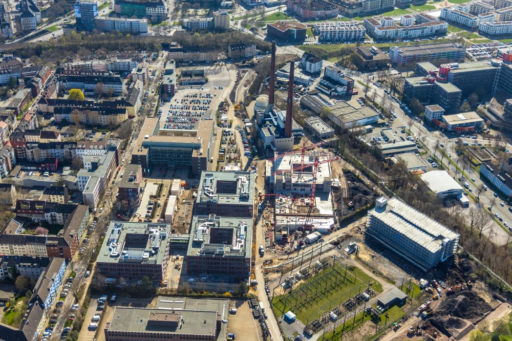 Essen from the bird's eye view: Construction site to build a new office and commercial building RWE Campus on Altenessener Strasse in the district Nordviertel in Essen in the state North Rhine-Westphalia, Germany