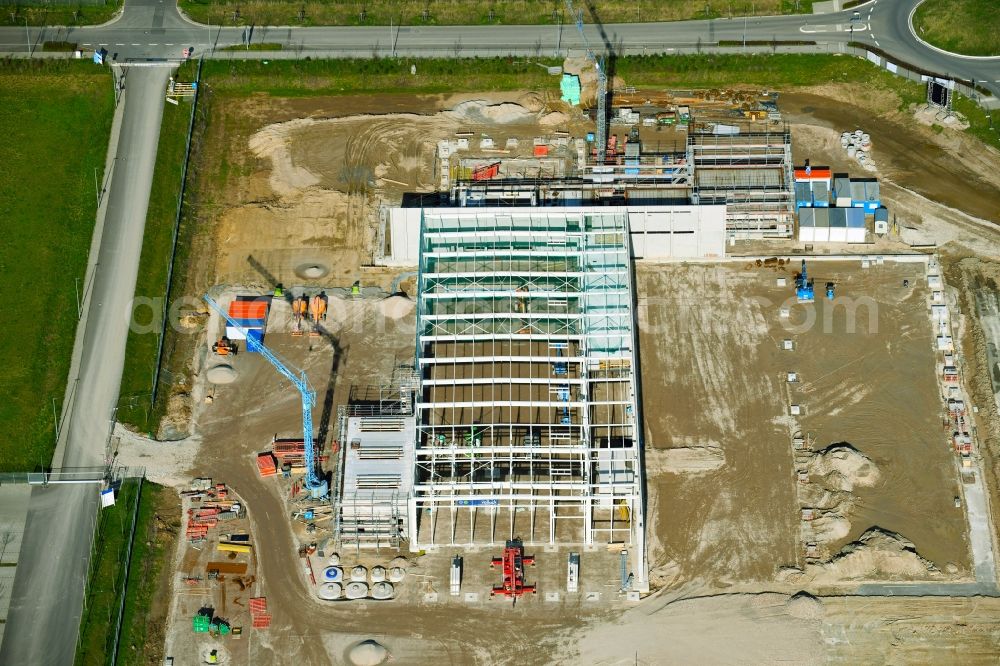 Heppenheim (Bergstraße) from above - Construction site for the construction of an office and commercial building for the new company headquarters and customer center of WILHELM SCHAeFER GMBH on Lise-Meitner-Strasse in Heppenheim (Bergstrasse) in the state of Hesse, Germany