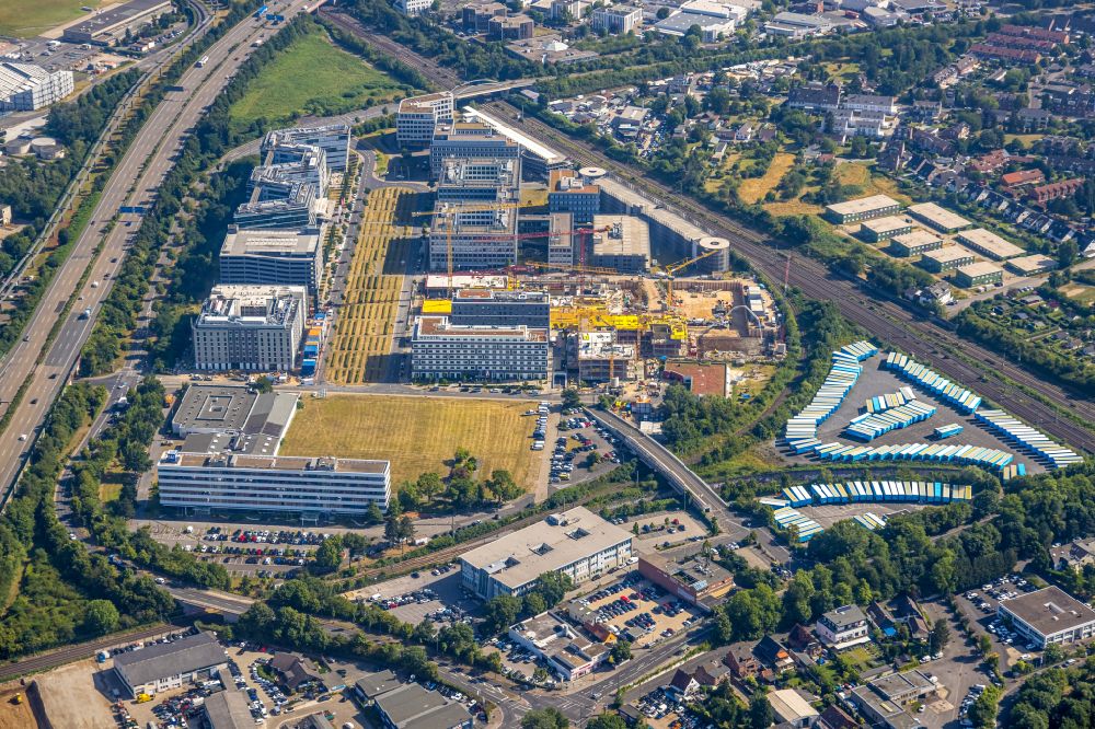 Aerial photograph Düsseldorf - Construction site to build a new office and commercial building of TONIQ II in Duesseldorf at Ruhrgebiet in the state North Rhine-Westphalia, Germany