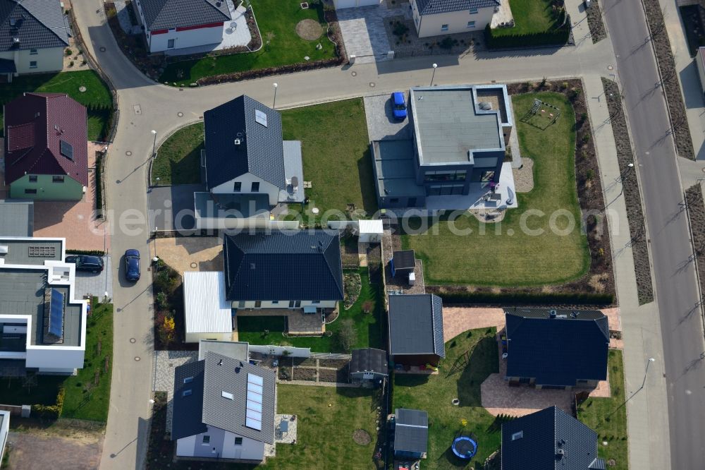 Aerial photograph Magdeburg - View at the new built single family house settlement Am Birnengarten in the district Ottersleben in Magdeburg in the federal state Saxony-Anhalt. Responsible for the developement is the MAWOG Grundstücks GmbH